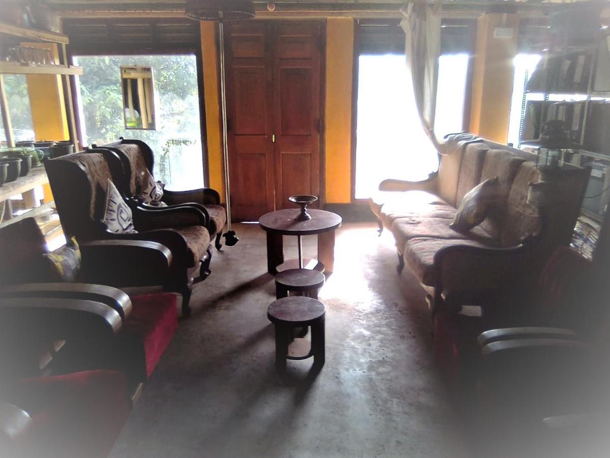 Coca Cola Hostel Malabe Kültér fotó